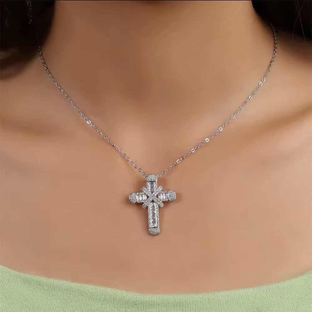 Luxury Women White Crystal CZ Cross Pendant Necklace Charm Silver Chain Jewelry